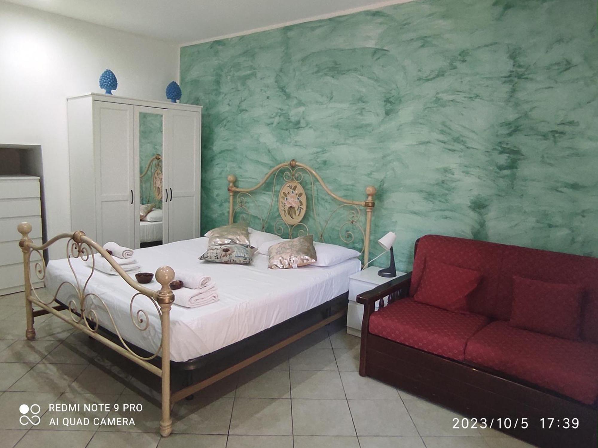 カターニア Valenti Bed & Breakfast エクステリア 写真
